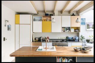 Large, modern, light, open plan designer house - 4