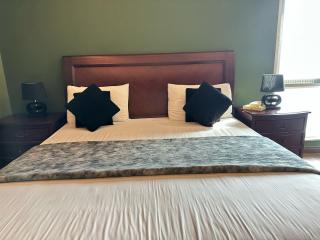 The Minimalistic Studio by sukun Gold crest Mall - 6