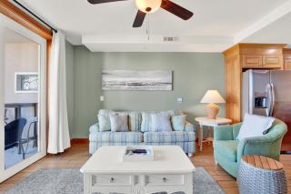 One Particular Harbor - 4