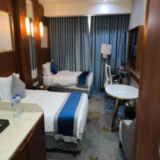 Sunday Hotel Kingdom Towers Formerly Warwick Al Dabab Hotel - 1