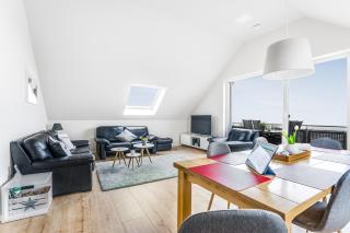 Ferienwohnungen Pellenzblick - Wohnen auf Zeit - - 4