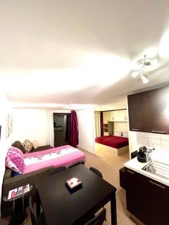 Leo Loft - Pool, Sauna & Free Parking - 0