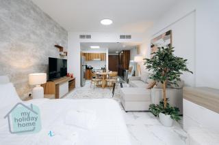 Stylish Studio Apt Steps to Beach & Marina Views - 8