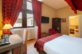 Chateau des Ducs de Joyeuse, BW Signature Collection - 6