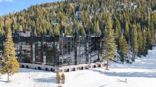 Remodeled Second Floor Valley View suite - 1