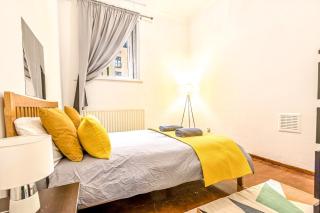 Large,High Ceilings,2 Bathroom,Elevator - 1