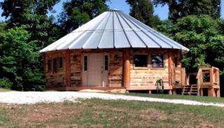 Rustic Octagon-Shaped Cabin for a Glamping Getaway near Huntington, West Virginia - 1