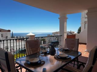 Spacious Andalusian Apartment, Sea View, between Malaga and Marbella - 5