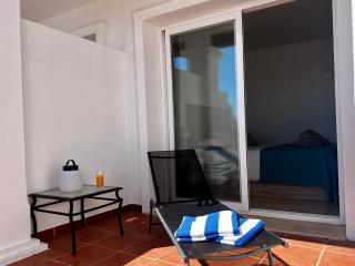 Spacious Andalusian Apartment, Sea View, between Malaga and Marbella - 4