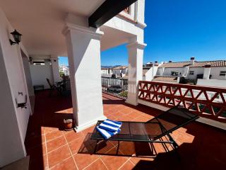 Spacious Andalusian Apartment, Sea View, between Malaga and Marbella - 6