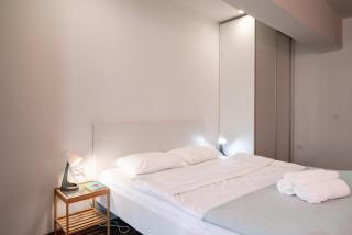 Bright Studio in the City Center - 8