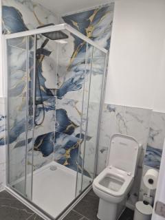 Comfortable at Albion's House - 2