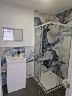 Comfortable at Albion's House - 1