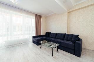 Three-room apartment in the center - 3