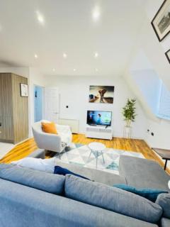 Southsea Modern Apt - 6