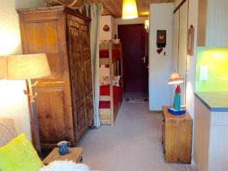 Charmant appartement avec balcon et parking à La Clusaz - FR-1-459-98 - 4