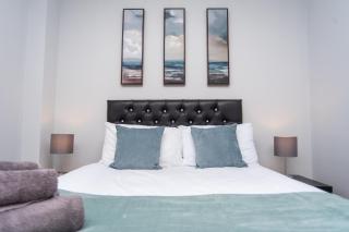 Le Morne – Luxury Coastal Escape with Hot Tub & Sea Views - 1