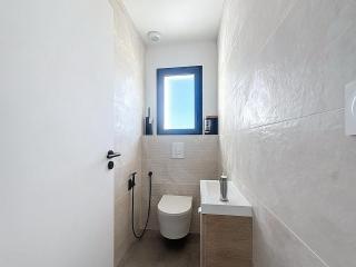 New house with all comforts - 6