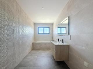 New house with all comforts - 2