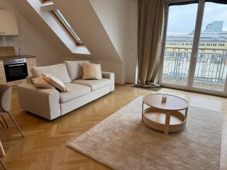 60qm, balcony, near center, Schönbrunn, attic - 3
