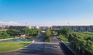 Pool Retreat! With KTV, Snooker, Large Swimming Pool, BBQ and Jacuzzi! - 0