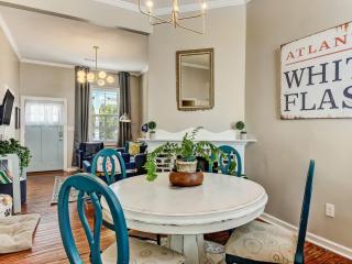 Duckie's Cottage - Savannah - 7