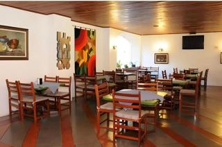 Cavalinho Branco 215 - 6