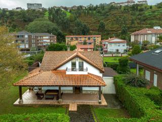Amplia y cómoda casa en playa Ribera - 0