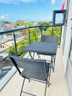 Modern Apt with Pool, Gym & Dedicated Office - GBHC6 - 6
