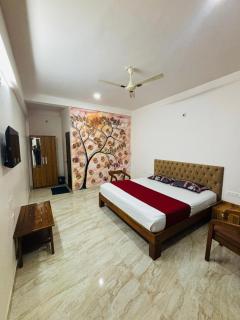 Apple Tower Stays - 1