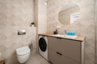 Widzewska Prime Apartments by BookingHost - 7