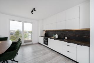 Widzewska Prime Apartments by BookingHost - 4