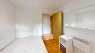 Three Bed Flat on Shakespeare St Sleeps up to 6 - 9