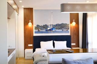 Old Batumi Studio with Balcony & City View - 1