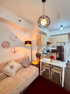 The Celandine Aj Staycation - 3