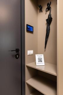 Royal Garden apartment with Private Parking - 8