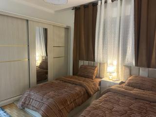 A double bed apartment in heart of Amman شارع سلطان الهند خلف ش عبدالله غوشه - 7