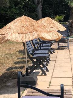 LE BONHEUR AVEC PISCINE ET JARDIN - 8