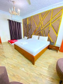 Hill Town Hotel Islamabad - 3