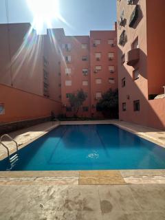 Luxury 2BR Oasis Pool Access 3min Train Station Central Marrakech - 7