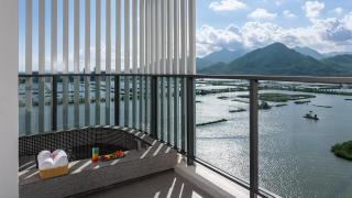 Holiday Inn Express Jiangmen Yinhu Bay by IHG - 9