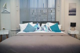 Castle View Stays - 4