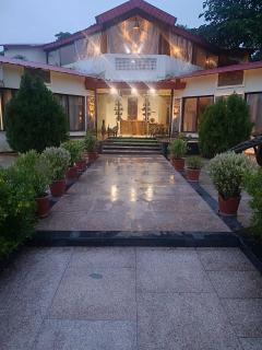 Aami Valley Resort - 3