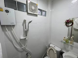 Cozy Beachside Retreat in Puek Tian, Thailand - 2