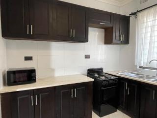 Elegant 2 Bedroom flat with Backup Power - 1