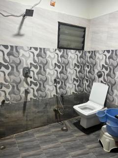 Manoj guest house , near railway station and mahakal temple - 6