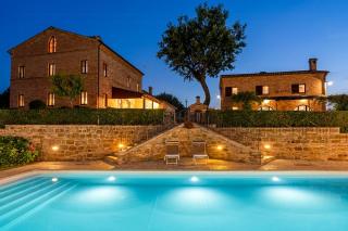 Historic Villa With Pool In Marche Hills - 8
