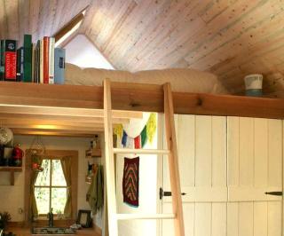 Adorable Rural Tiny House Rental on the Puget Sound in Olympia, Washington - 9