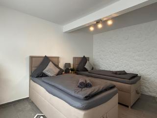 Apartment Mira 12 - 2