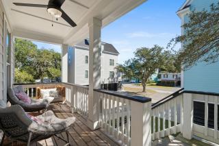 Tuscan Son - Gorgeous 5 BR Elite Beach Retreat - 9